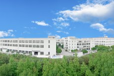 攜手同心、行而不輟，奔赴美好的